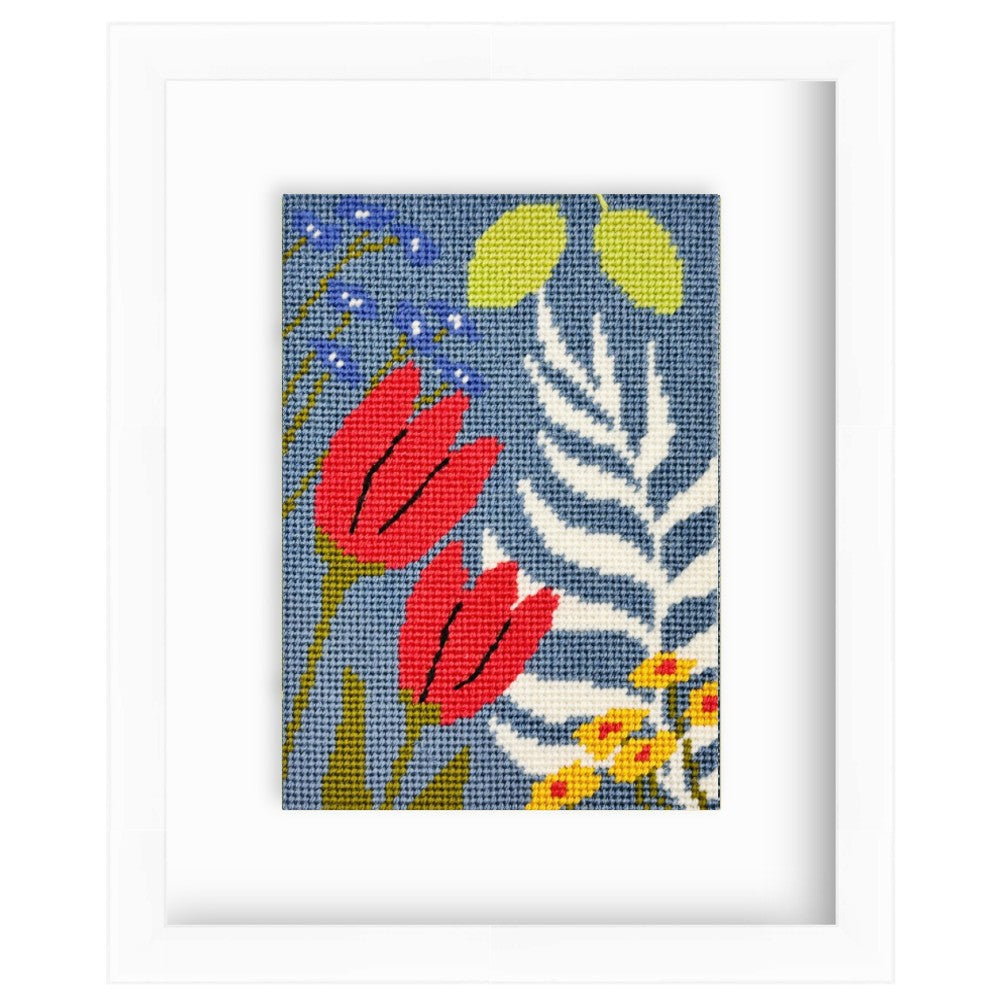 Moody Floral Easy Needlepoint Kit