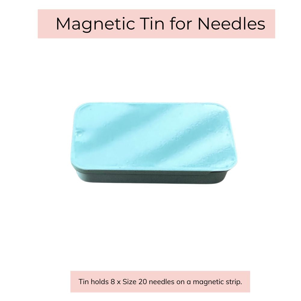 Blue magnetic tin for needles on a white background with text indicating its use.