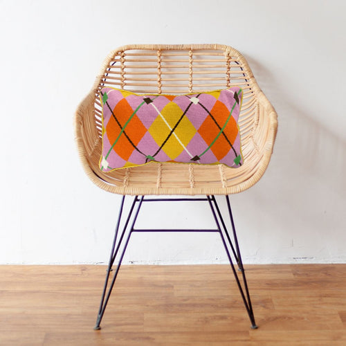 files/argyle-pillow-chair.jpg