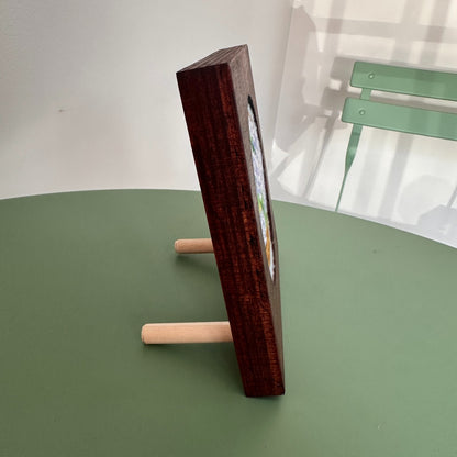 side view of needlepoint frame